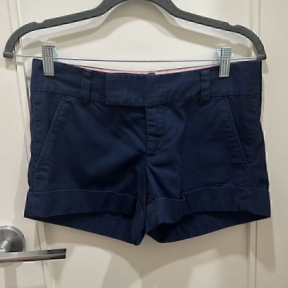 Lilly Pulitzer Pants - Lilly Pulitzer Barclay Navy shorts Size 00